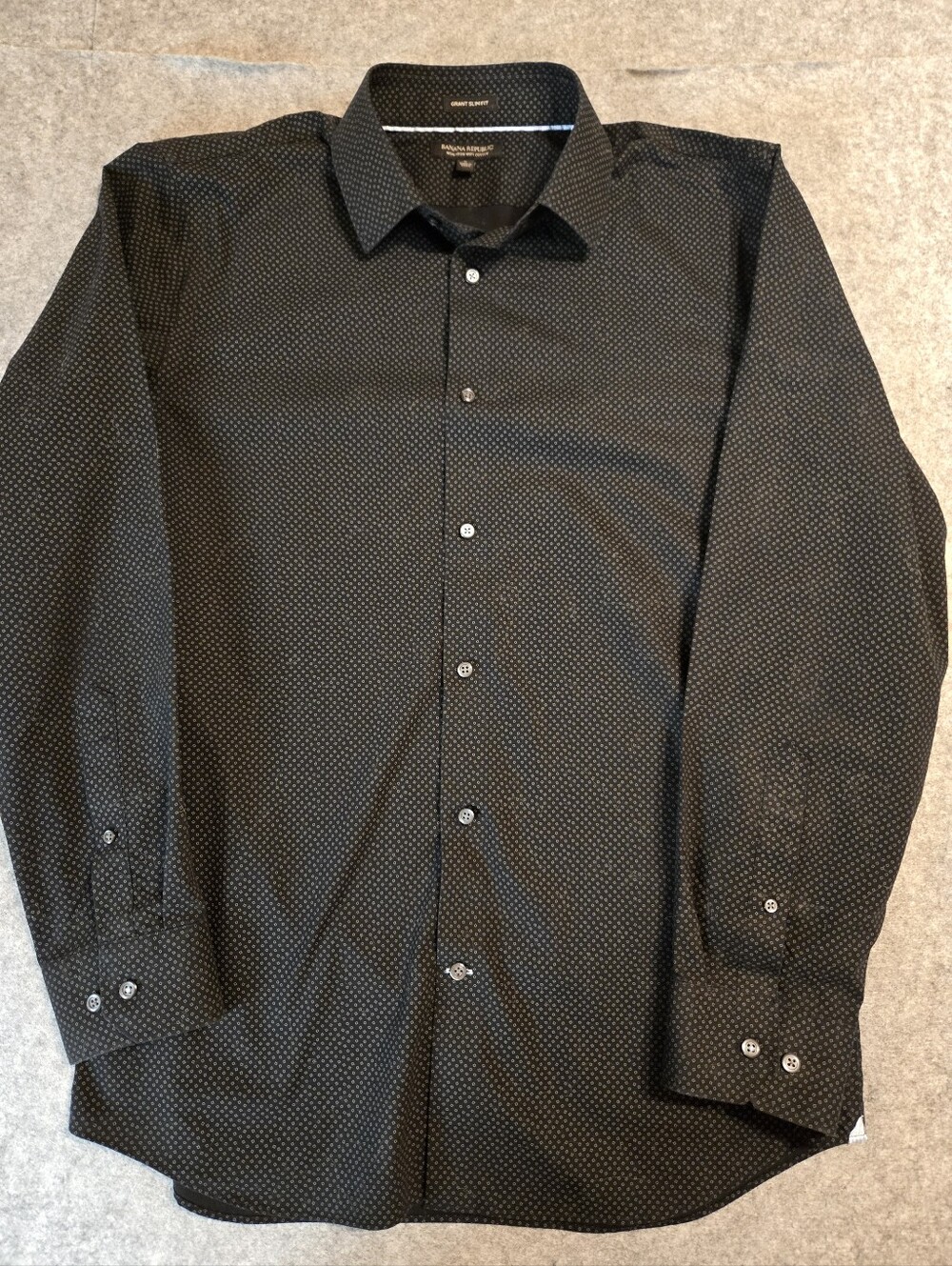 Banana Republic Grant Slimfit Large